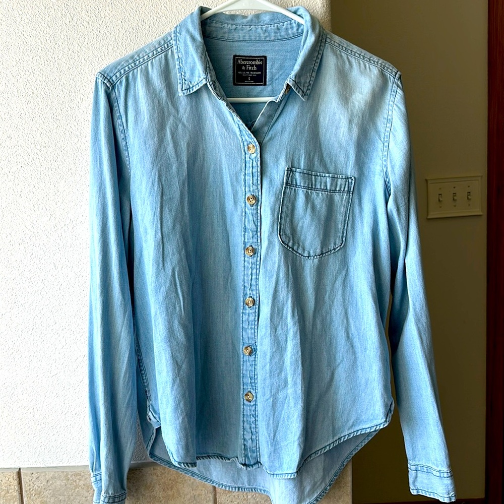 Abercrombie & Fitch button up